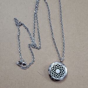Essential Oils Locket Necklace